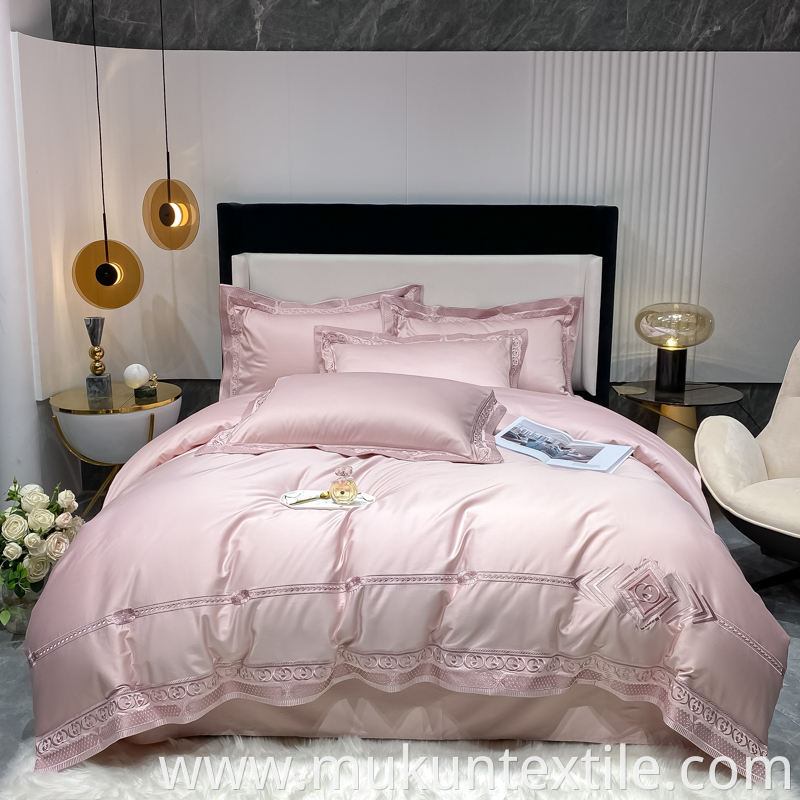  Cotton Embroidery Bedding Set